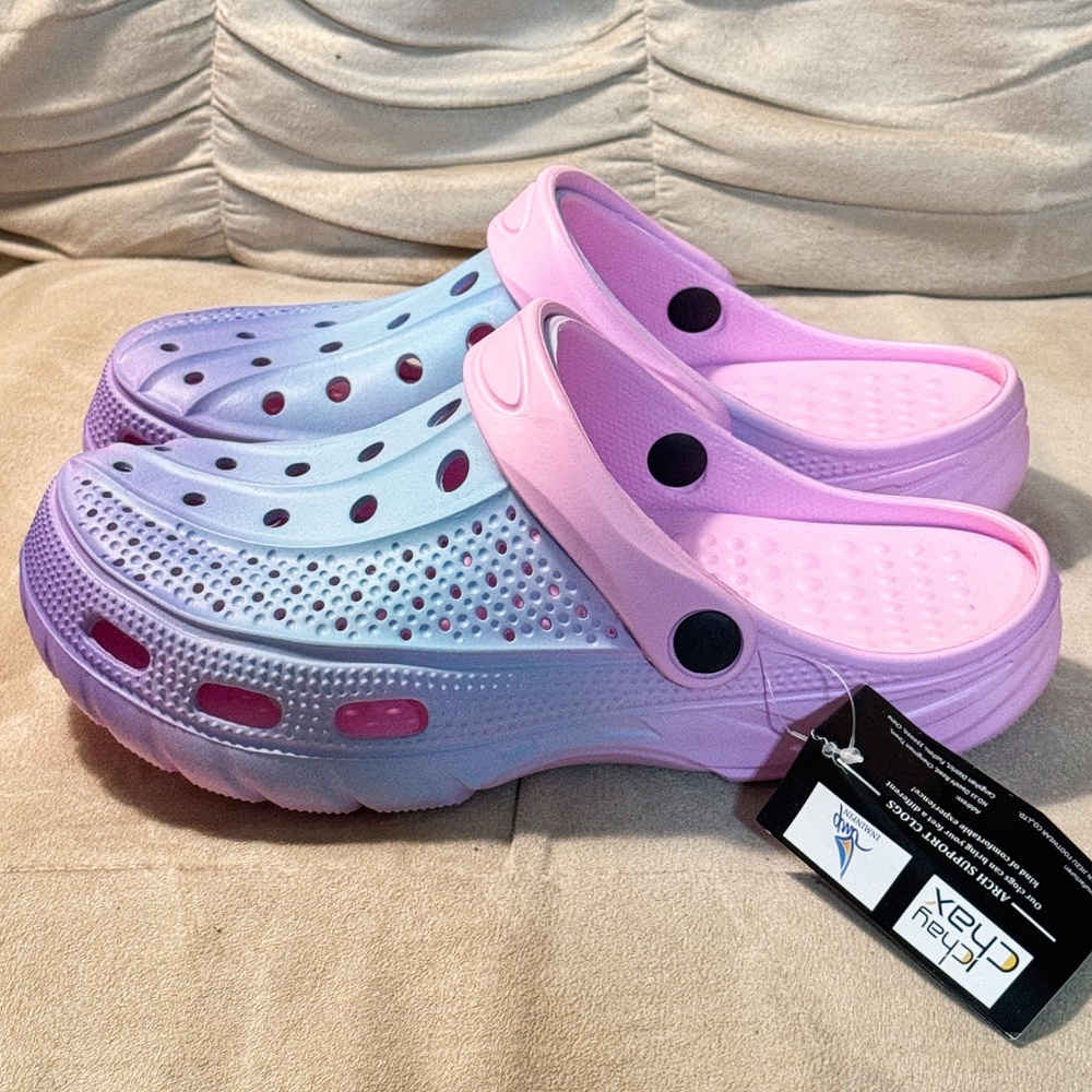 ChayChax Clogs Shoes -Womens sz 7 - 7.5.  Blue, pink & purple -Arch Support- New